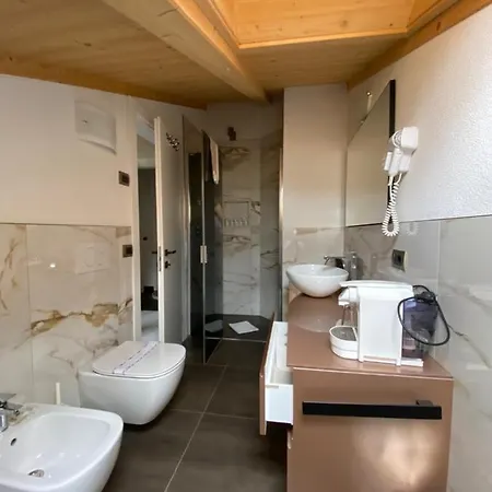 Claudia Apartmanhotel