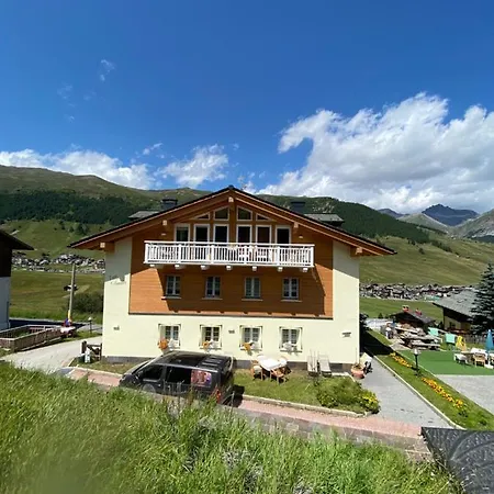 Aparthotel Claudia
