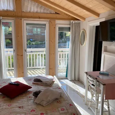 Aparthotel Claudia 3*