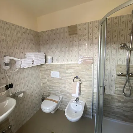 Aparthotel Claudia 3*